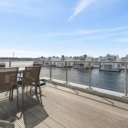 Seebaer Bådhotel 5*